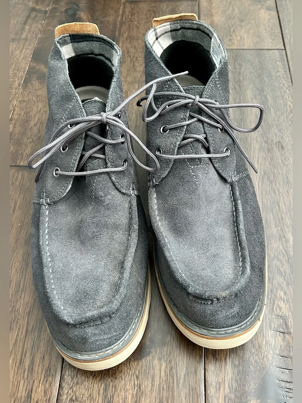 TOMS Men’s Size 12 Gray Suede Moc Toe Lace Up Shoes